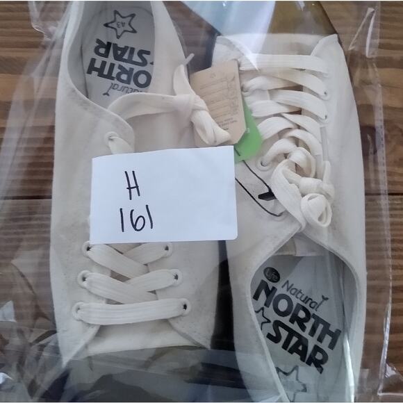 [H161] NWT North Star Canvas Two-Tone Sneakers, Men's Size 9 - Picture 10 of 10